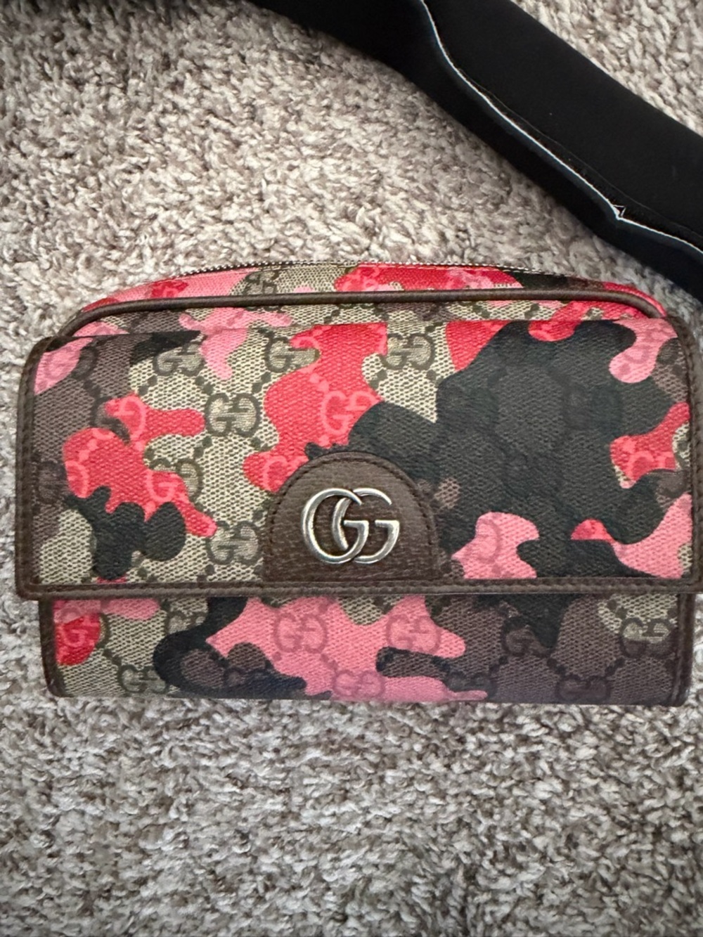 Gucci crossbody